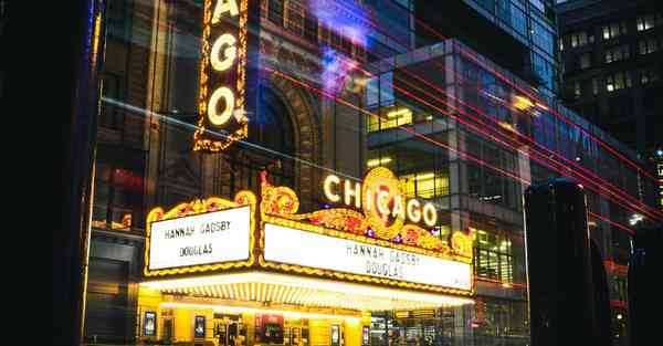 采访人工智能机器人