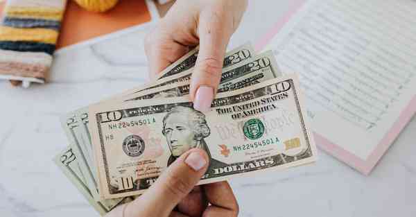 大数据包含设备数据的行业文章