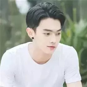 穆洁烟富