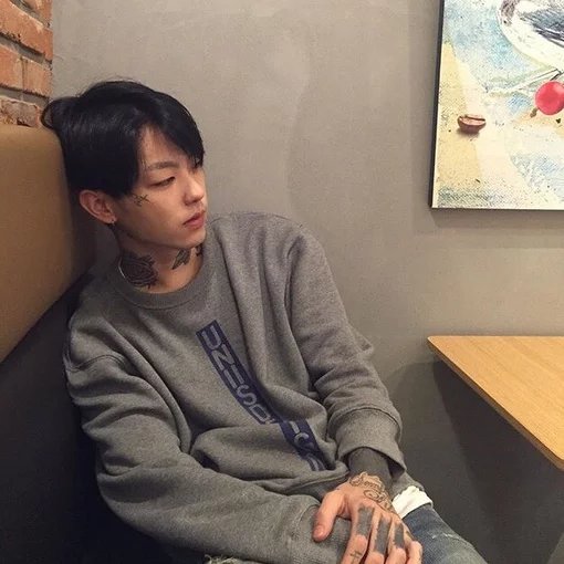 林苇莺彬